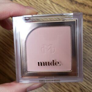 BNIB Mude Flutter Blusher 01 Pit a Pat
